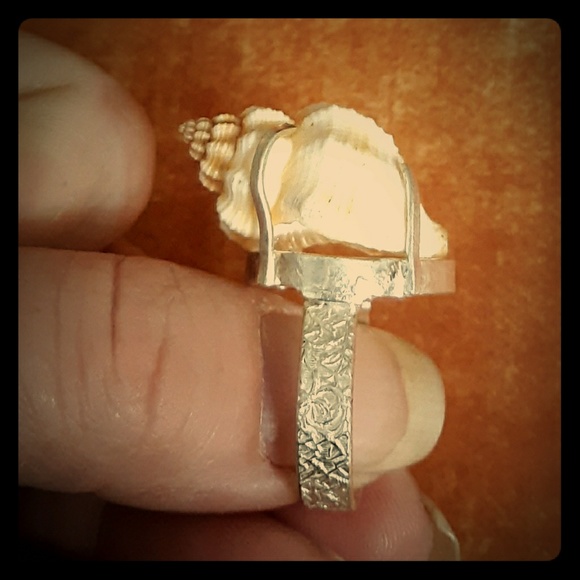 New Genuine Seashell 925 Silver Ring. - Picture 3 of 8
